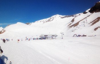 Blick auf die blaue Piste Nr. 1 am Oberjoch Lift