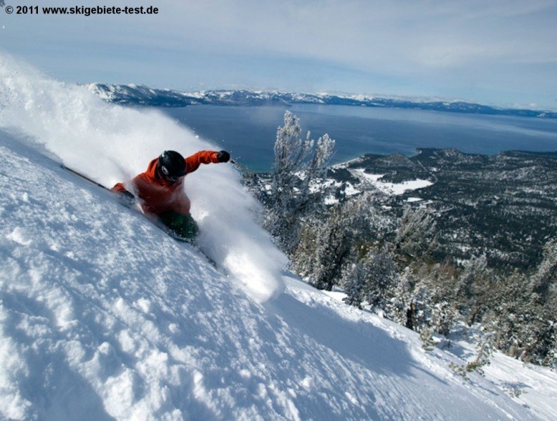 Die berühmt berüchtigten "Westerly Storms" bringen mehrmals im Jahr über einen halben Meter Neuschnee nach Heavenly.