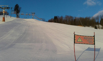 Die Pisten im Skigebiet sind breit und selten überfüllt.
