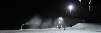 Dank der Flutlichtanlage kann Mittwoch und Samstag bis 21 Uhr Ski gefahren werden