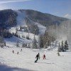 Der Großteil der Pisten im Skigebiet Hochrindl ist rot markiert.