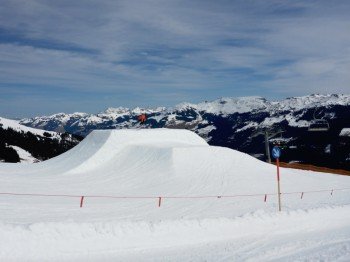 Die Jumps sind bis zu 13 Meter hoch