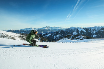 Neben vielen blauen Pisten dürfen am Shuttleberg auch ein paar herausfordernde Abfahrten sowie Skirouten nicht fehlen.
