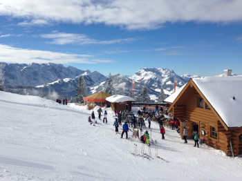 Bärenhütte mit Panorama und Sonnenterrasse