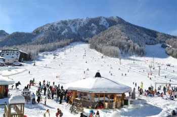 Im Tal können sich hungrige Skifahrer stärken