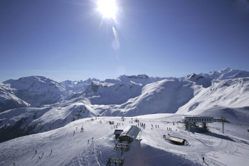 Vom Gipfel Les Grandes Platières genießt du einen tollen Panoramablick.