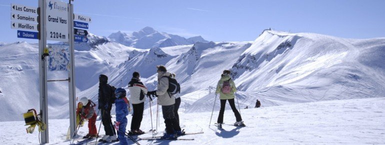 Das Skigebiet Grand Massif bietet 265 Pistenkilometer.