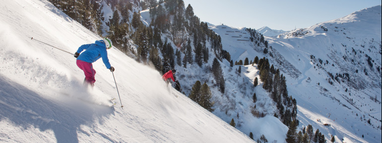 Mit einem Gefälle von 78% ist die Harakiri-Piste am Penken die steilste Abfahrt Österreichs.