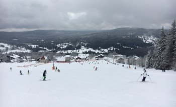 Auf dem blauen Hang am Kirchenlift wird mehrmals pro Woche das Flutlicht eingeschaltet.