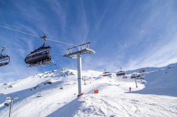 Die erste 8er Sesselbahn Neuseelands wurde im Winter 2021 am Mt. Hutt eröffnet.
