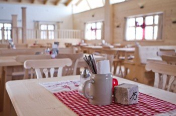 Regionale Küche gibt es in der Kolbensattelhütte