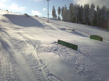 Der Snowpark befindet sich an der Mittelstation und sorgt für jede Menge Action