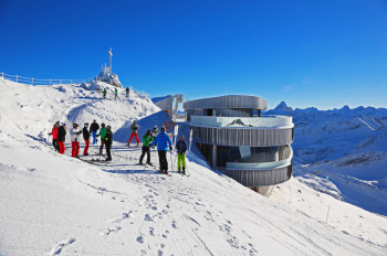 Vom Gipfel des Nebelhorns hast du einen 400-Gipfel Panoramablick.