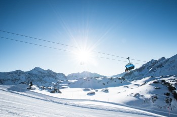 Im Schneeloch Obertauern sind die Bedingungen zum Skifahren durchgängig gut.