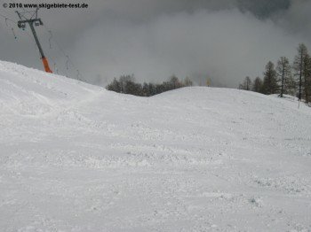 Unsere Empfehlung für Profis in Ovronnaz: Die ziemlich steile, schwarze Piste Nummer 8.