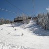 13 Skilifte befördern dich zur Piste deiner Wahl.