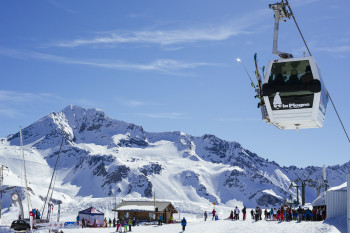 130 Liftanlagen sorgen für die Beförderung der Wintersportler.