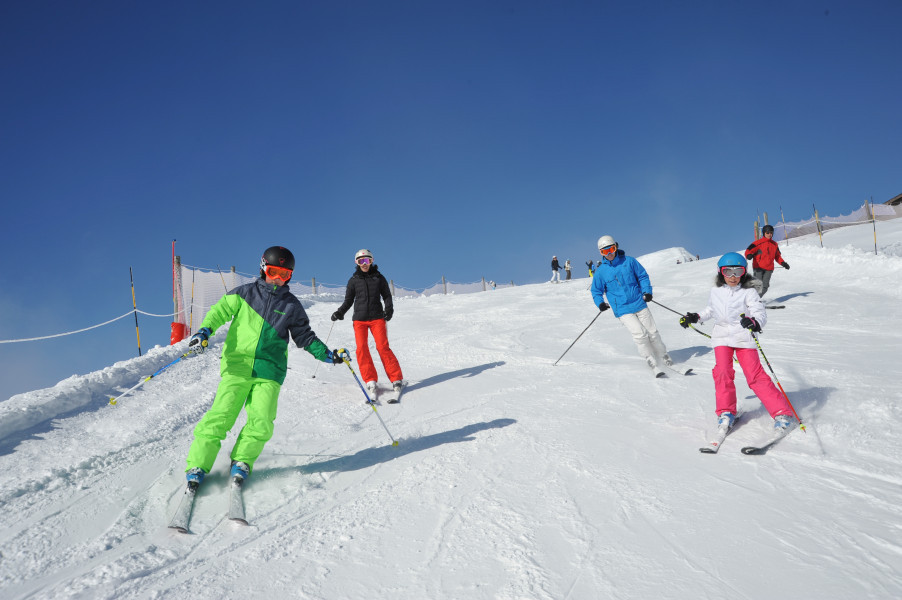 Sage und schreibe 286 Pisten gehören zum Skigebiet Portes du Soleil: Hier findet jeder eine Lieblingsabfahrt.