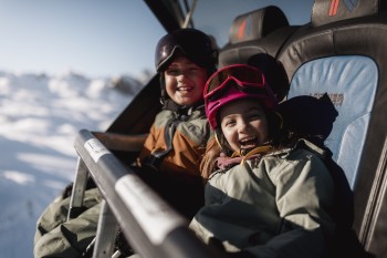 Sieben Lifte bringen die Wintersportler auf den Berg, darunter fünf Sesselbahnen.