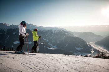 Der Rosskopf ist bekannt für kurze Wartezeiten und sonnige Pisten.
