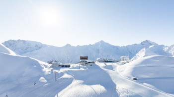 Blick zum Alptrider Sattel im Skigebiet Samnaun/Ischgl