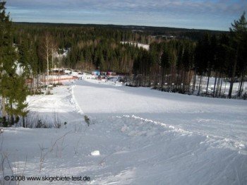 Blick auf das Tal und Lift Nr.19!