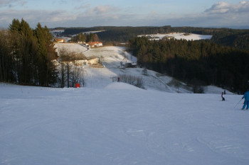 Die Skilifte Kirchschlag liegen nur ca. 10 km von Linz entfernt.