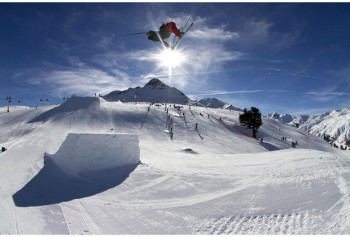Der Snowpark Schöneben befindet sich im mitten im Skigebiet