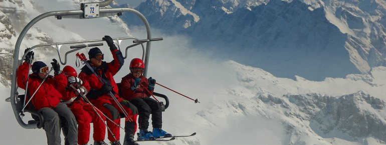 Während der Liftfahrt kann man den Rundumblick auf die Julischen Alpen genießen.