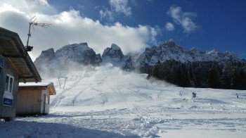 Die Lifte am Kreuzbergpass starten als erste in die Skisaison.
