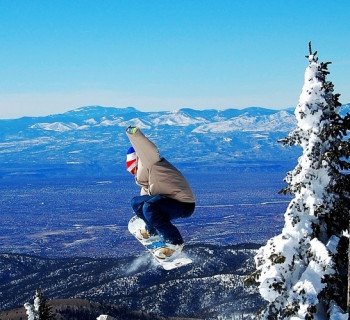 © http://skisantafe.com