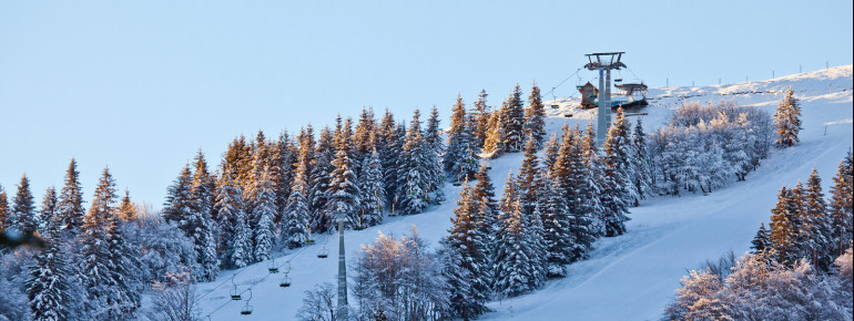 Soriška Planina liegt am 1.549 m hohen Lajnar.