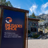 Das Skigebiet wurde im Herbst 2021 umbenannt in Palisades Tahoe.