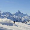 Tiefschneeabfahrt am Arlberg