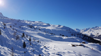 Das Skigebiet bietet mehr als 100 Pistenkilometer.