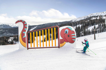 Kids haben Spaß in der Triassic Funline!