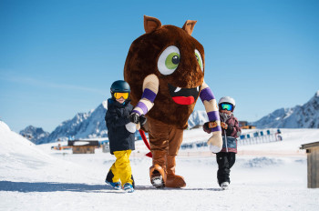 Für Familien ist am Stubaier Gletscher einiges geboten.