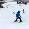 Sehr breit und flach ist die blaue Anfängerpiste in Mitterland.