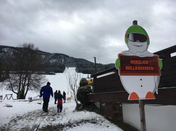 Der Eingang zum Skigebiet in Mitterland.