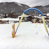 Auch für Anfänger ist durch die nahe liegende Skischule etwas geboten.