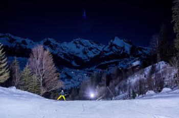 Chäserrugg bietet bei Tag und Nacht einen traumhaften Blick auf das Churfirstengebirge.