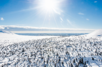 In der Sonne macht Skifahren doppelt so viel Spaß.