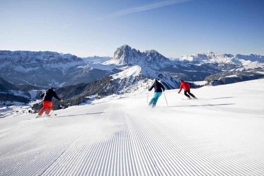 Vor allem fortgeschrittene Skifahrer finden hier ein riesiges Pistenangebot.