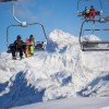 Von 9:00 - 16:00 Uhr befördern die Lifte im Skigebiet die Wintersportler. Die erste Gondel fährt bereit um 8:00 Uhr.