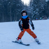 Am Übungshang können auch die Kleinen schon das Skifahren lernen.