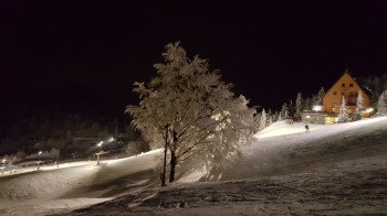 Jeden Mittwoch, Samstag und Freitag kann auch nach Einbruch der Dunkelheit die Piste erkundet werden