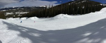 Dark Territory ist einer von Winter Parks Funparks, der außerdem zu Rail Yard gehört und besonders bei Freestylern bekannt ist.