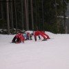 Aufwärmübungen an der 1100 m hochgelegenen Bergstation des Sesselliftes