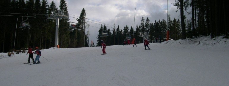 Mit etwas Übung können Kinder praktisch alle Pisten im Skigebiet befahren!