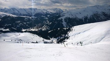 Blick auf die schwarze Piste Nr. 42 am Falschbach Lift